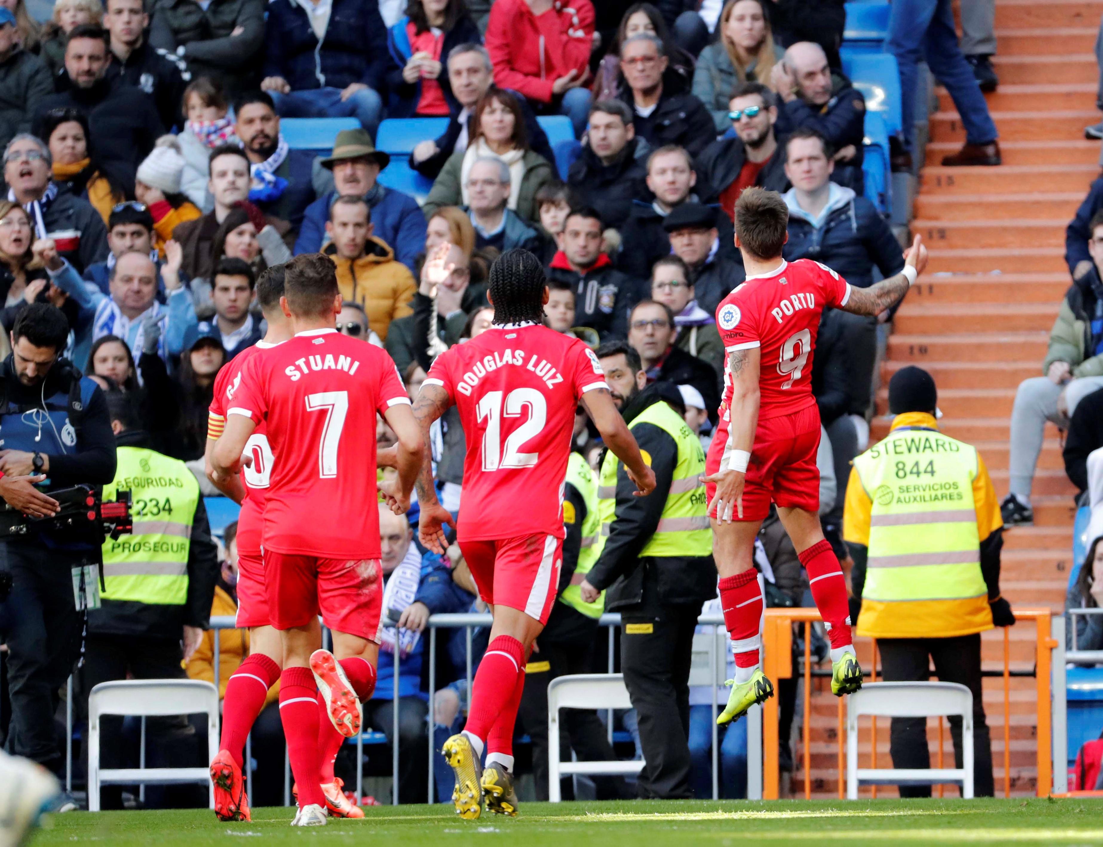 及年轻球员 及年轻球员
